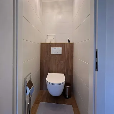 Apartment Exclusive At Vienna International Airport 0-24 Check-in